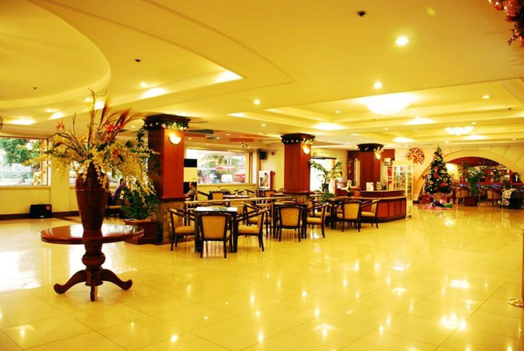 Grand Regal Hotel Μπακολόντ Εξωτερικό φωτογραφία